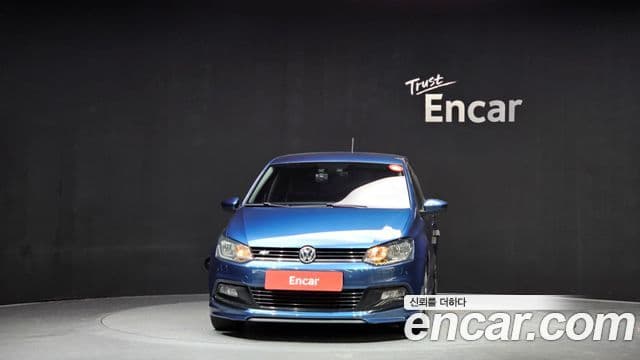 Volkswagen 폴로 5세대, 2015 3