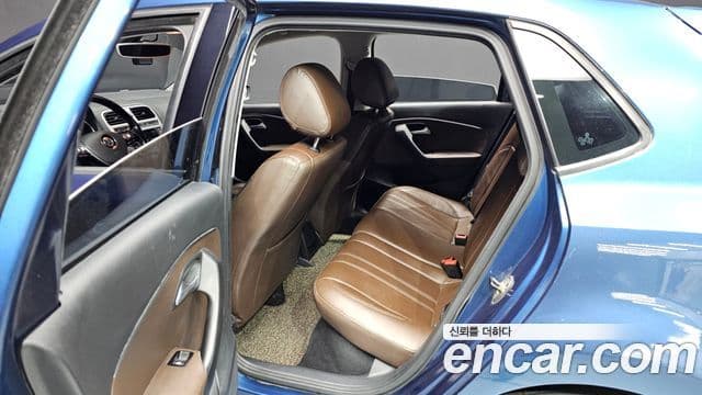 Volkswagen 폴로 5세대, 2015 11