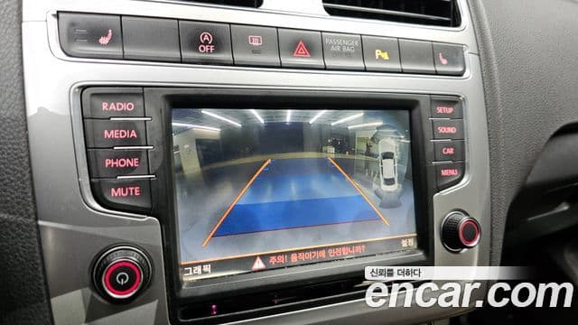 Volkswagen 폴로 5세대, 2015 15