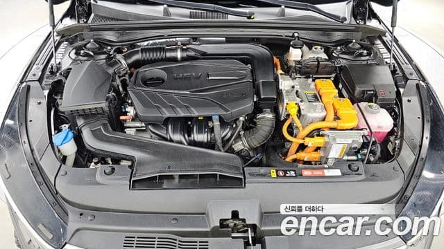 Kia K5 гибрид 3세대 Prestige, 2020 6