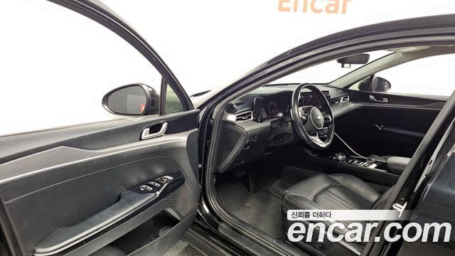 Kia K5 гибрид 3세대 Prestige, 2020 10