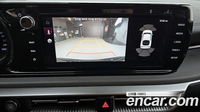 Kia K5 гибрид 3세대 Prestige, 2020 16