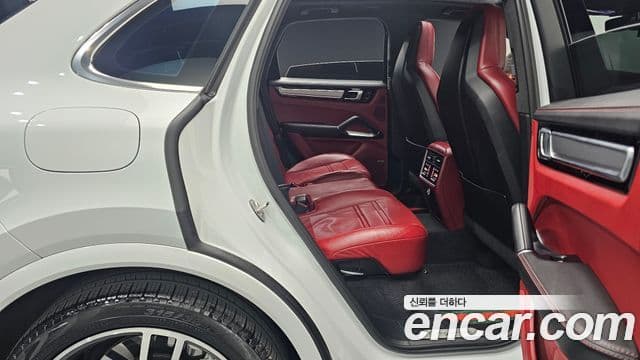 Porsche Cayenne (PO536) 4.0 турбо, 2020 12