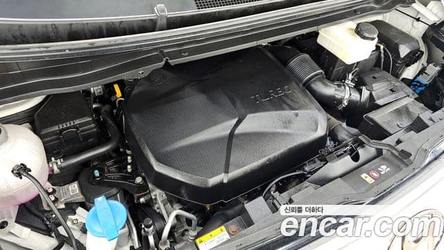 Hyundai Staria лимузин, 2022 6