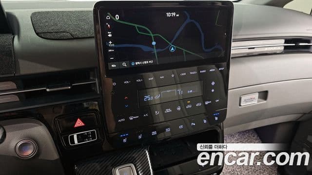 Hyundai Staria лимузин, 2022 14