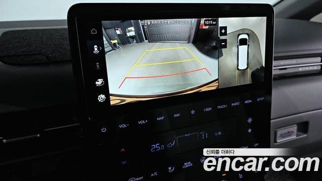 Hyundai Staria лимузин, 2022 15