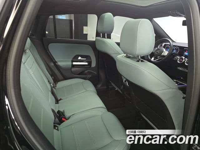 Mercedes-Benz GLA-класс H247 GLA250 4MATIC, 2023 11