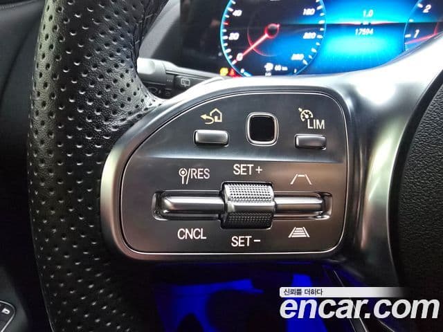 Mercedes-Benz GLA-класс H247 GLA250 4MATIC, 2023 12