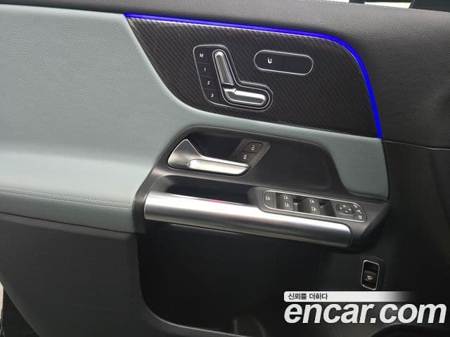 Mercedes-Benz GLA-класс H247 GLA250 4MATIC, 2023 13