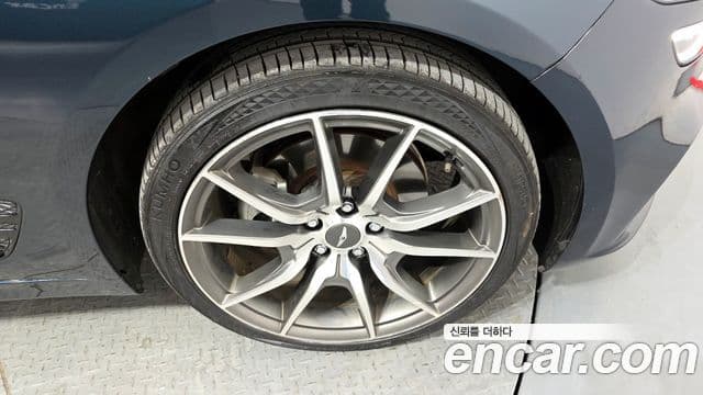 Genesis The / новый New G70 슈팅브레이크, 2023 все фото