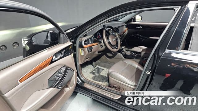 Kia All New K7 2.4 GDI Limited, 2017 10