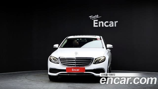 Mercedes-Benz E-класс W213 Exclusive, 2017 3