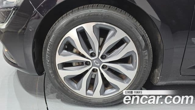 Renault Korea(Samsung) SM6 2.0 LPe RE (для людей с инвалидностью), 2017 все фото