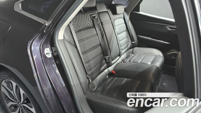 Renault Korea(Samsung) SM6 2.0 LPe RE (для людей с инвалидностью), 2017 12