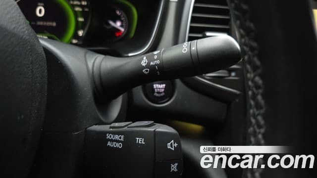 Renault Korea(Samsung) SM6 2.0 LPe RE (для людей с инвалидностью), 2017 18