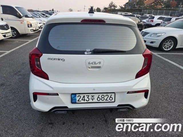 Kia Morning Urban (JA) Signature, 2023 8