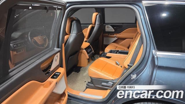 Lincoln Aviator 2세대 3.0 Black Label AWD, 2021 11