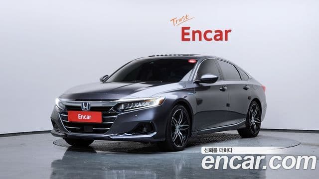 Honda Accord 10세대 2.0 гибрид Туринг (Touring), 2021 1