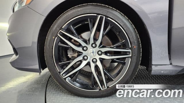 Honda Accord 10세대 2.0 гибрид Туринг (Touring), 2021 все фото