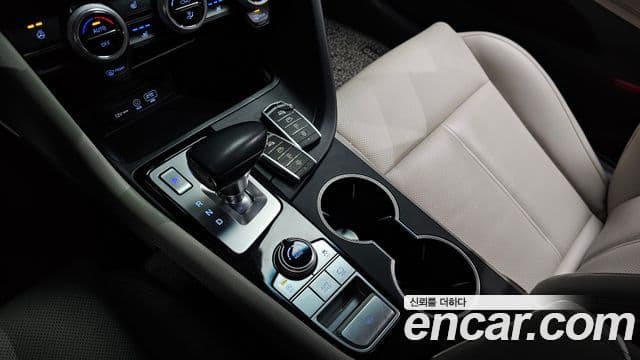 Genesis G70 Advanced, 2018 9