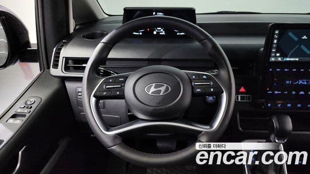 Hyundai Staria Modern, 2025 14