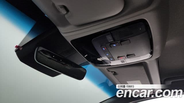 Hyundai Staria Modern, 2025 19