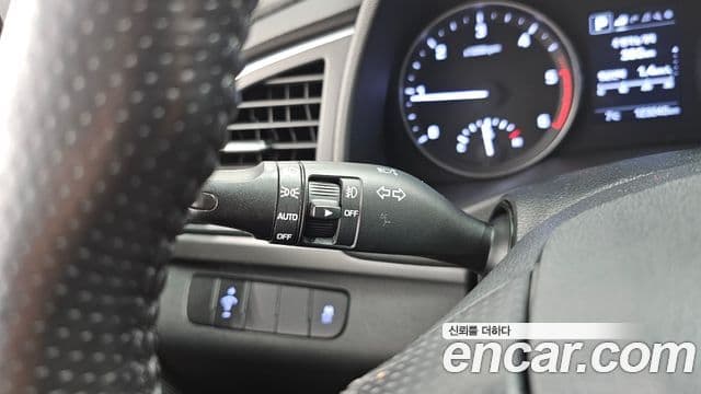 Hyundai Avante AD 1.6 e-VGT Smart, 2016 17