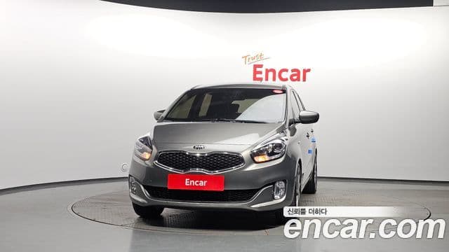 Kia All New Carens Luxury, 2016 3