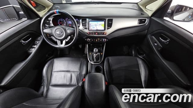 Kia All New Carens Luxury, 2016 7