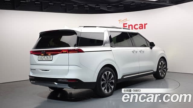 Kia Carnival 4세대 Signature, 2021 2