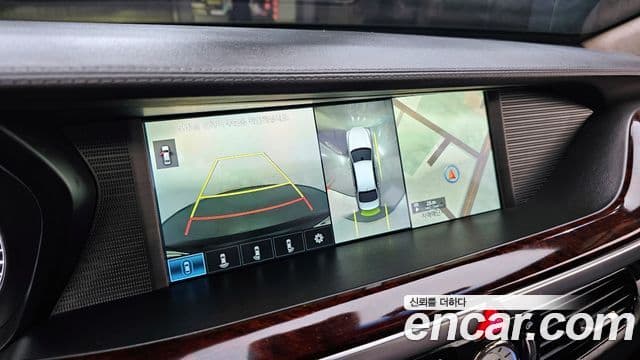 Genesis EQ900 Prestige, 2016 17