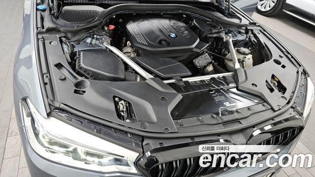 BMW 5시리즈 (G30) 520d xDrive M Sport Plus, 2019 6