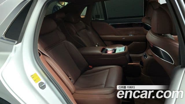 Genesis G90 (RS4) бензин 3.5 турбо AWD, 2023 13