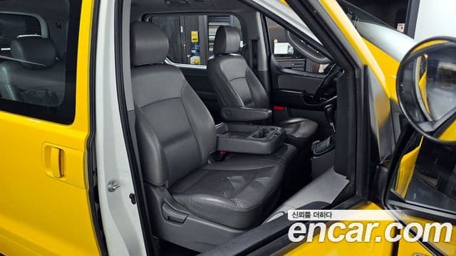 Hyundai Grand Starex детский перевозочный автомобиль, 2016 10