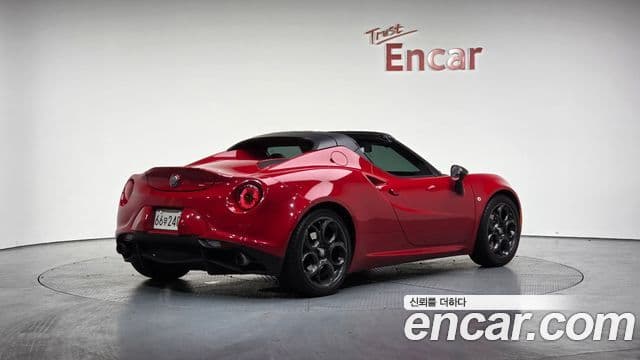 알파 로메오 4C 1.7 Spyder, 2018 2