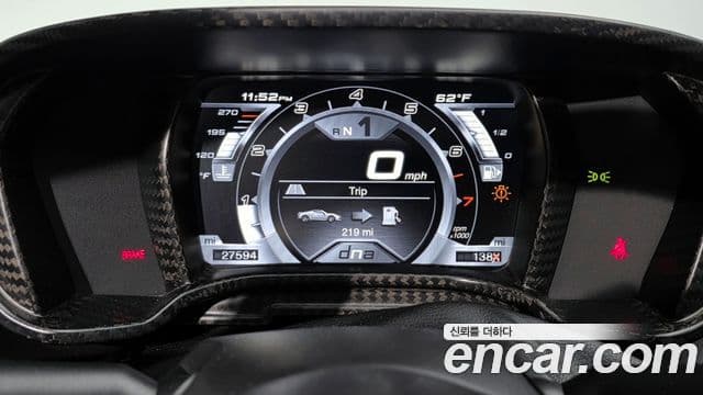 알파 로메오 4C 1.7 Spyder, 2018 8