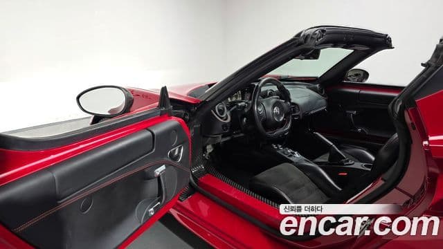 알파 로메오 4C 1.7 Spyder, 2018 12