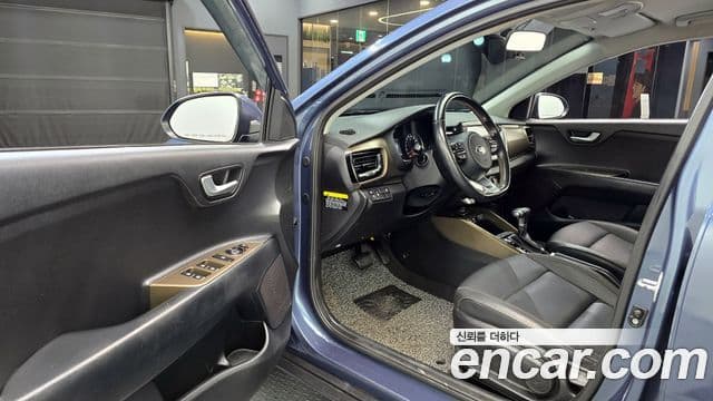 Kia Stonic Trendy, 2018 11