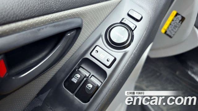 Hyundai Grand Starex детский перевозочный автомобиль, 2017 14