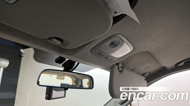 Hyundai Grand Starex детский перевозочный автомобиль, 2017 20