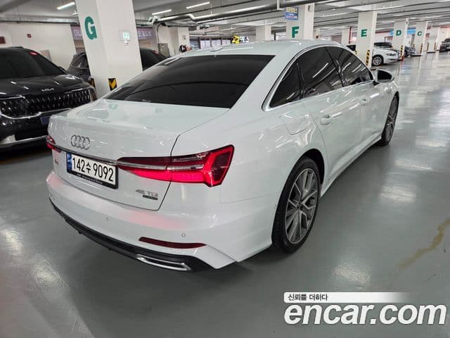 Audi A6 (C8) Premium, 2023 2