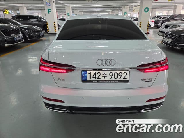 Audi A6 (C8) Premium, 2023 4