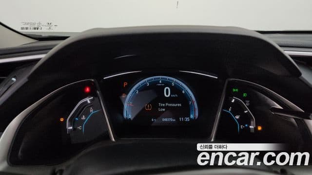 Honda Civic 10세대, 2017 8