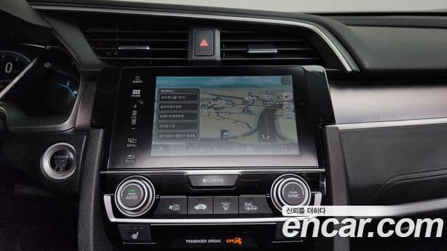 Honda Civic 10세대, 2017 15