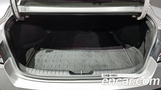 Hyundai The / новый New Avante гибрид (CN7) Inspiration, 2024 20