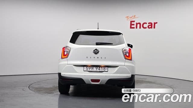 KG모빌리티(SsangYong) Tivoli дизель LX 2WD, 2017 4