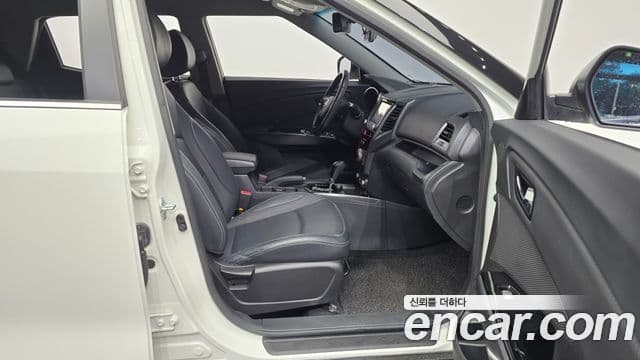 KG모빌리티(SsangYong) Tivoli дизель LX 2WD, 2017 11