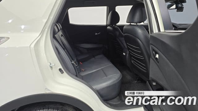 KG모빌리티(SsangYong) Tivoli дизель LX 2WD, 2017 12