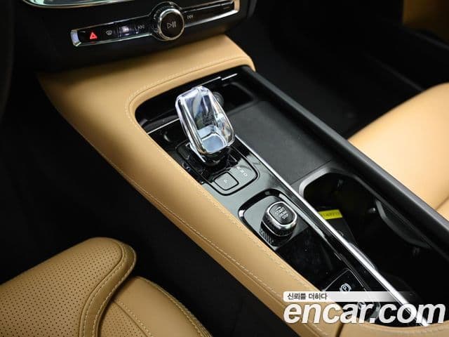 Volvo V90 Cross Country B5 Ultra AWD, 2024 9