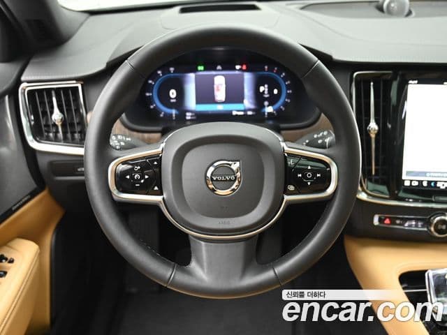 Volvo V90 Cross Country B5 Ultra AWD, 2024 13